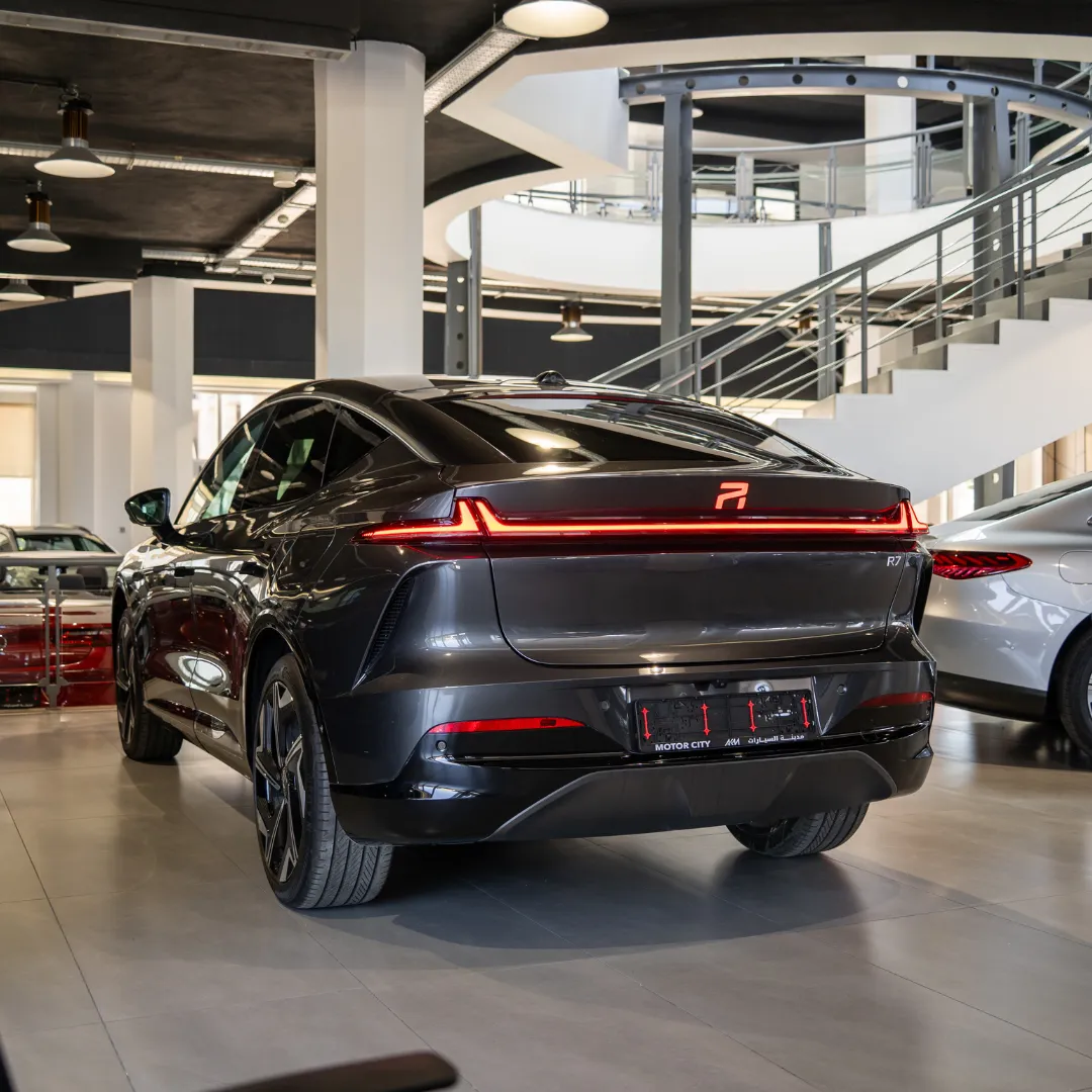R7