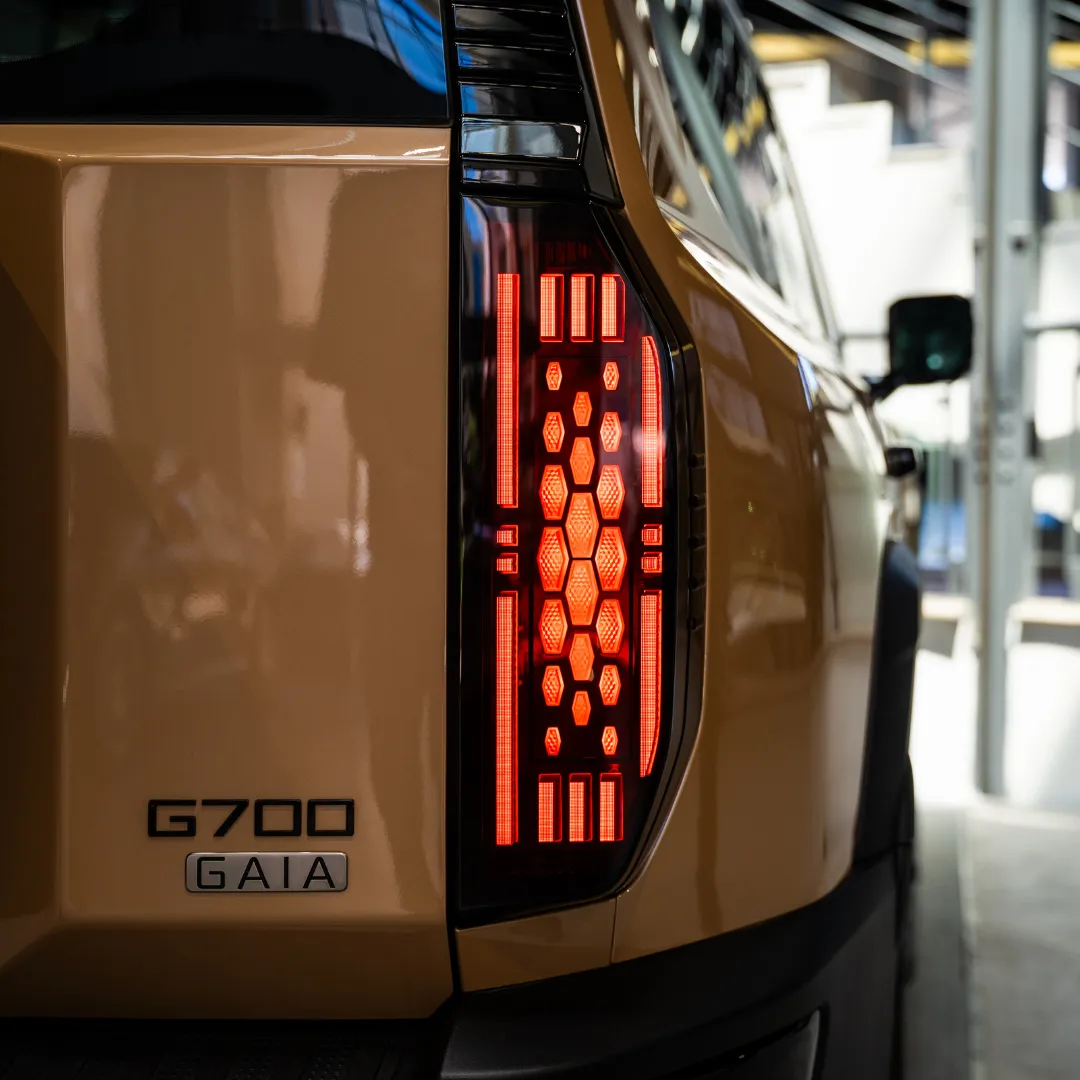 G700