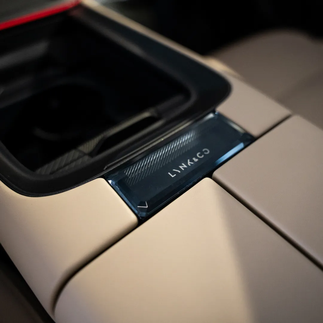 Lynk & Co 08