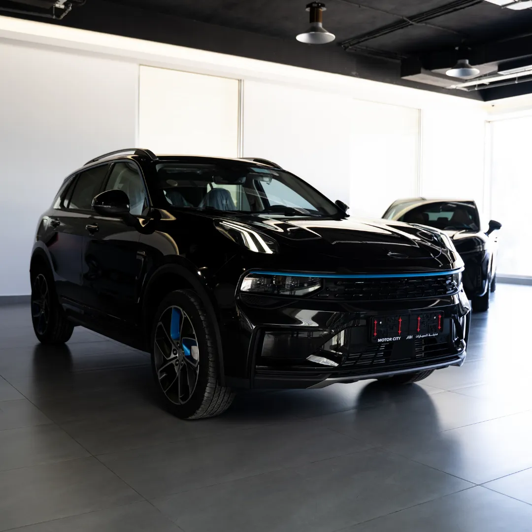 Lynk & Co 01