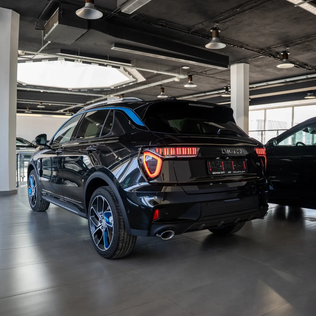 Lynk & Co 01