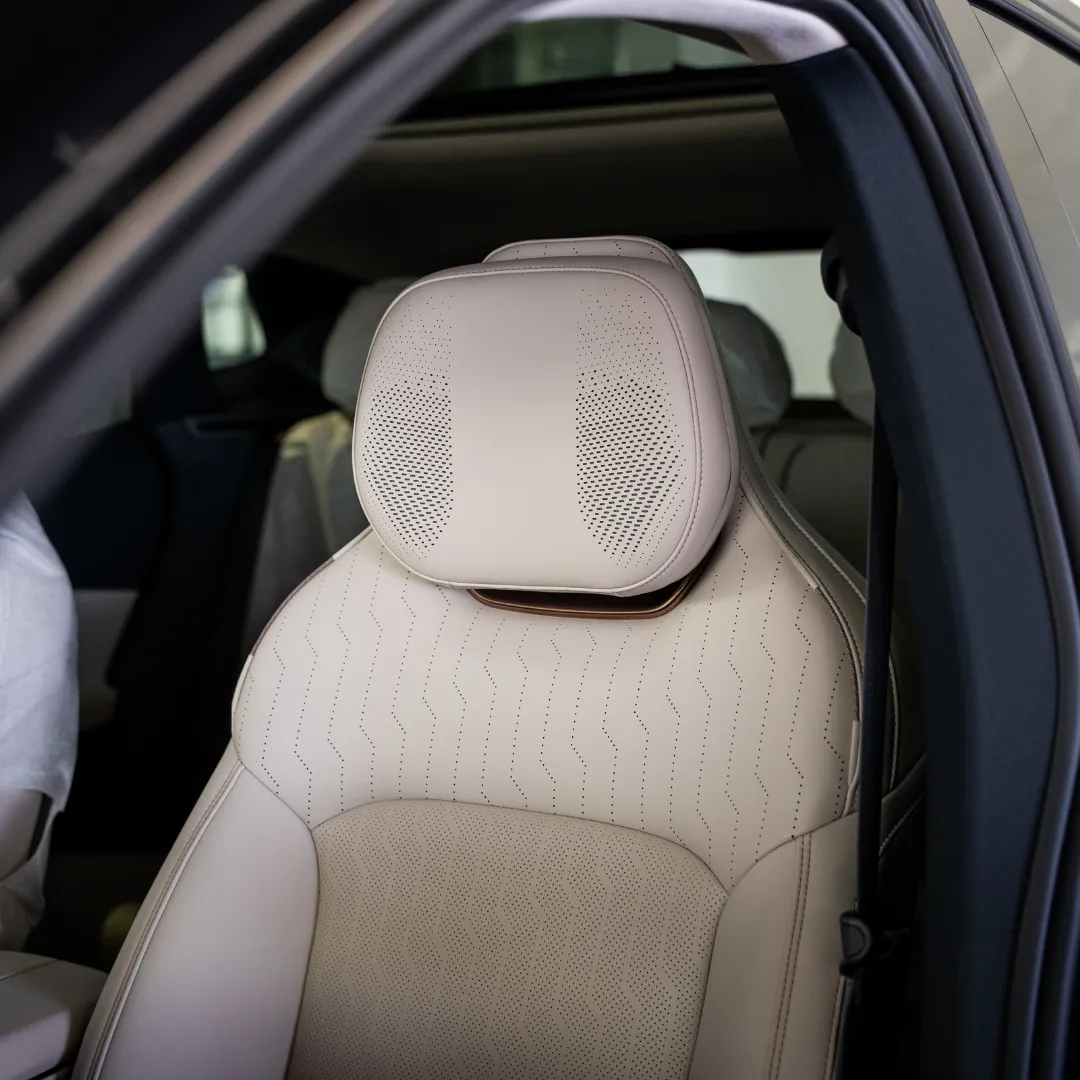 Lynk & Co 08