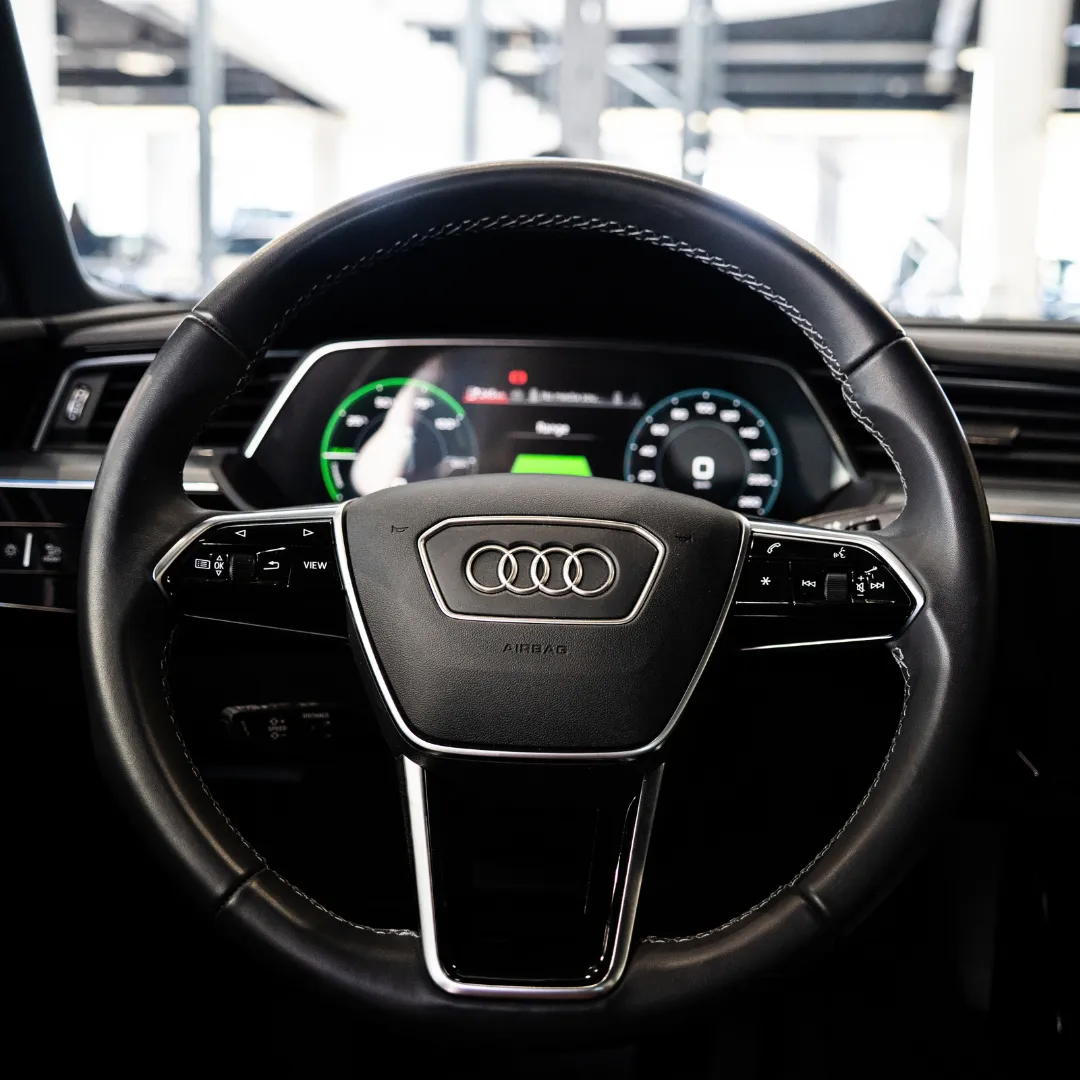 Audi Q8 E-Tron 55
