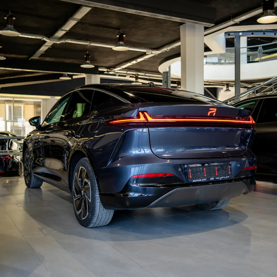 R7